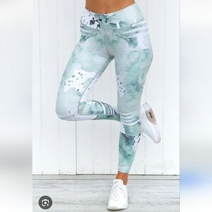 AIMN Abstract Print Leggings Medium